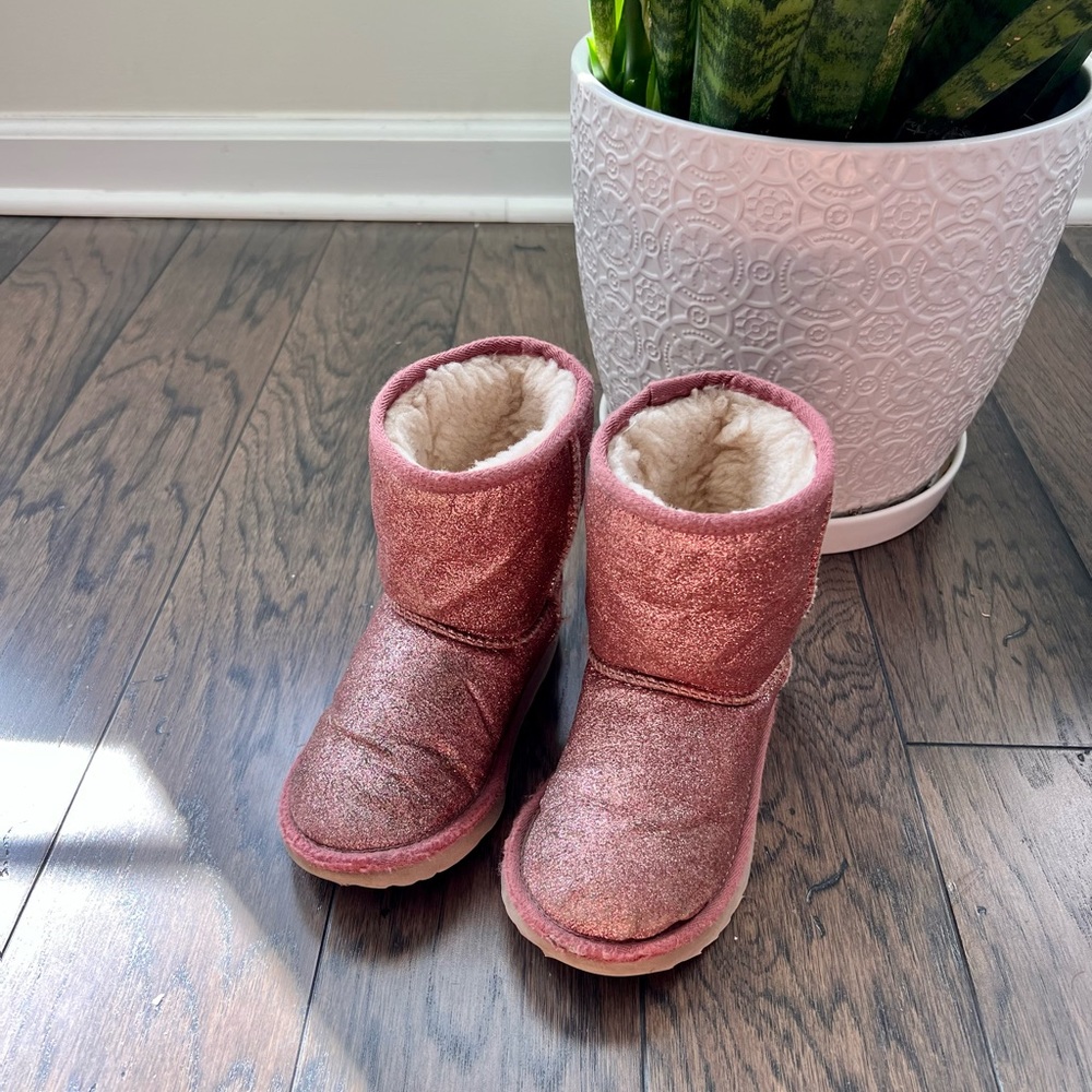 Girls size 11 sparkly pink UGGs
